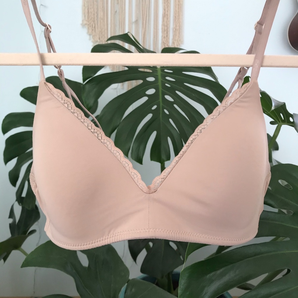 34 B Aerie nude bra